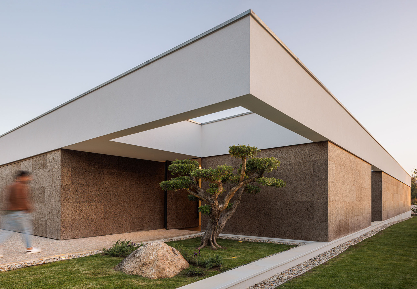 葡萄牙阿斯豪斯住宅丨马里尼奥·阿尔维斯·阿尔基托-7