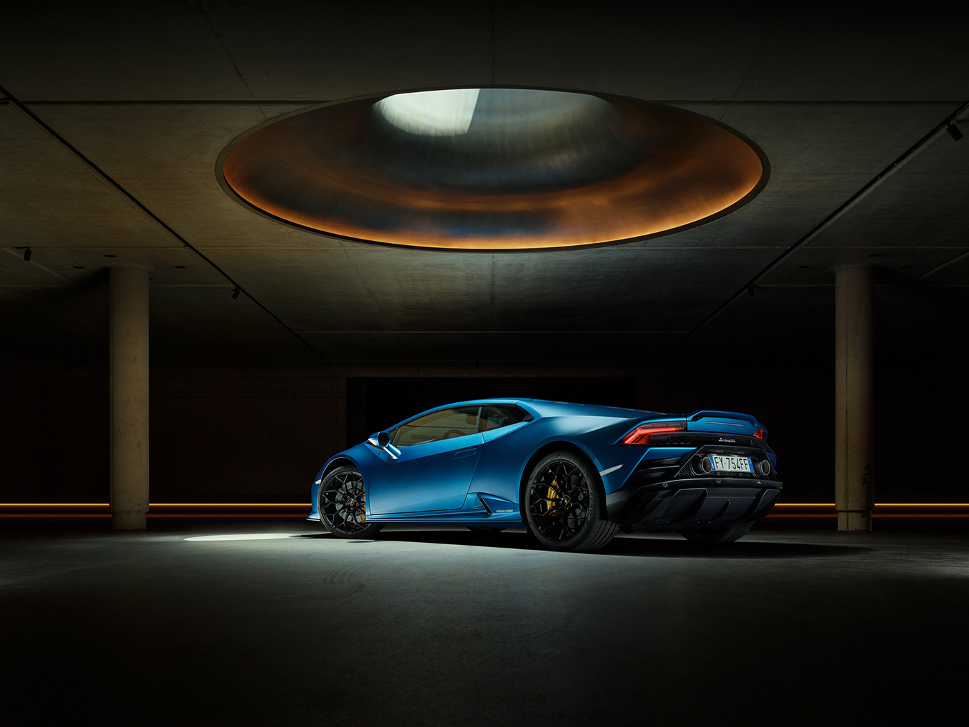 Lamborghini Huracan 展示空间丨DANIEL HARTZ,GRIT HACKENBERG-3