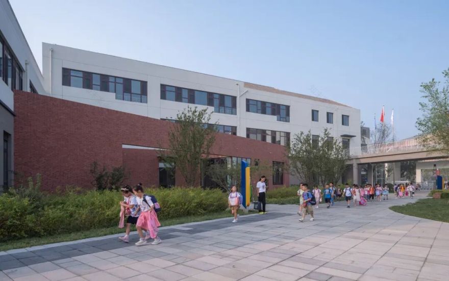 墨臣|【教育建筑】雄安史家胡同小学-99