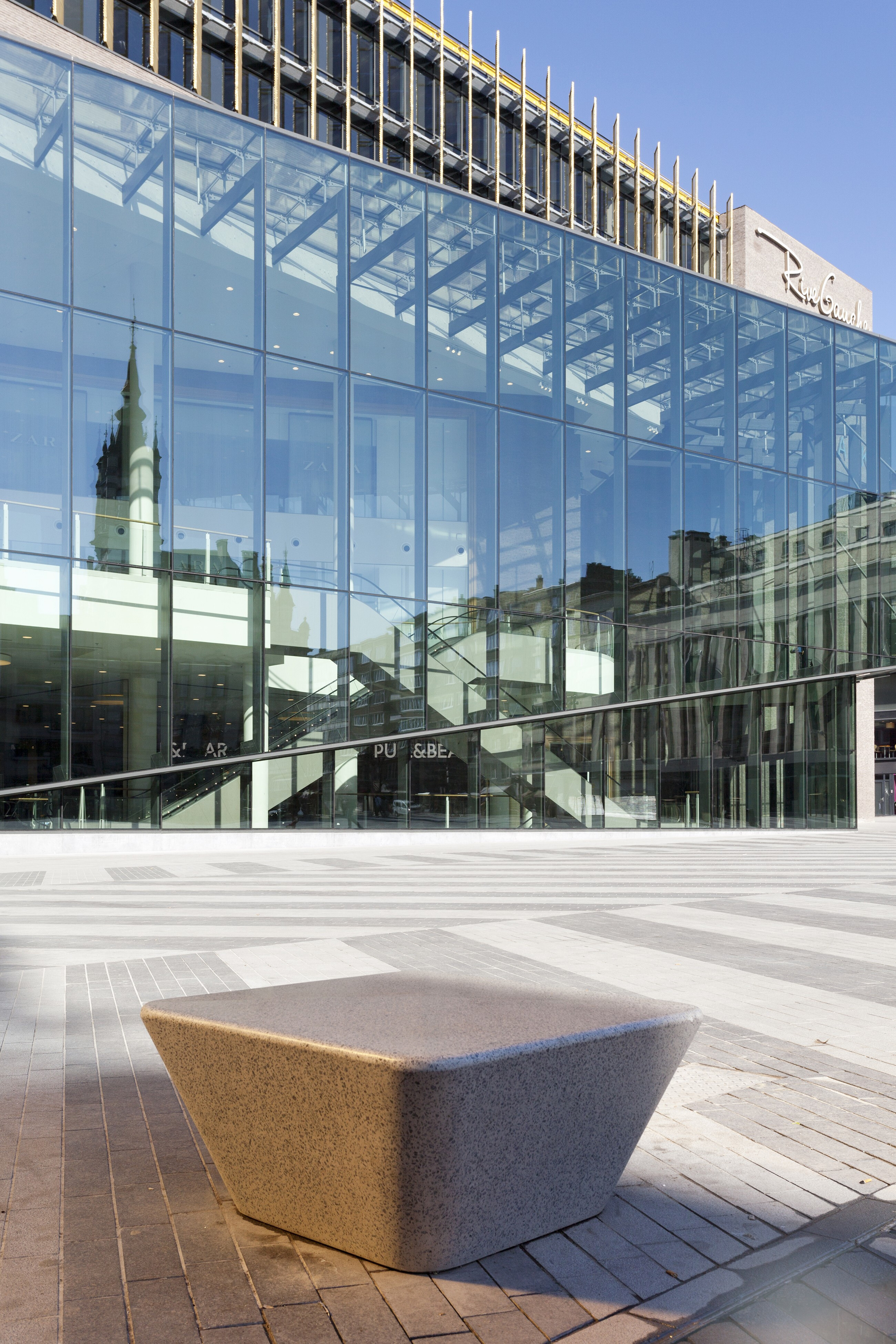 Charleroi Rive Gauche 购物中心-17