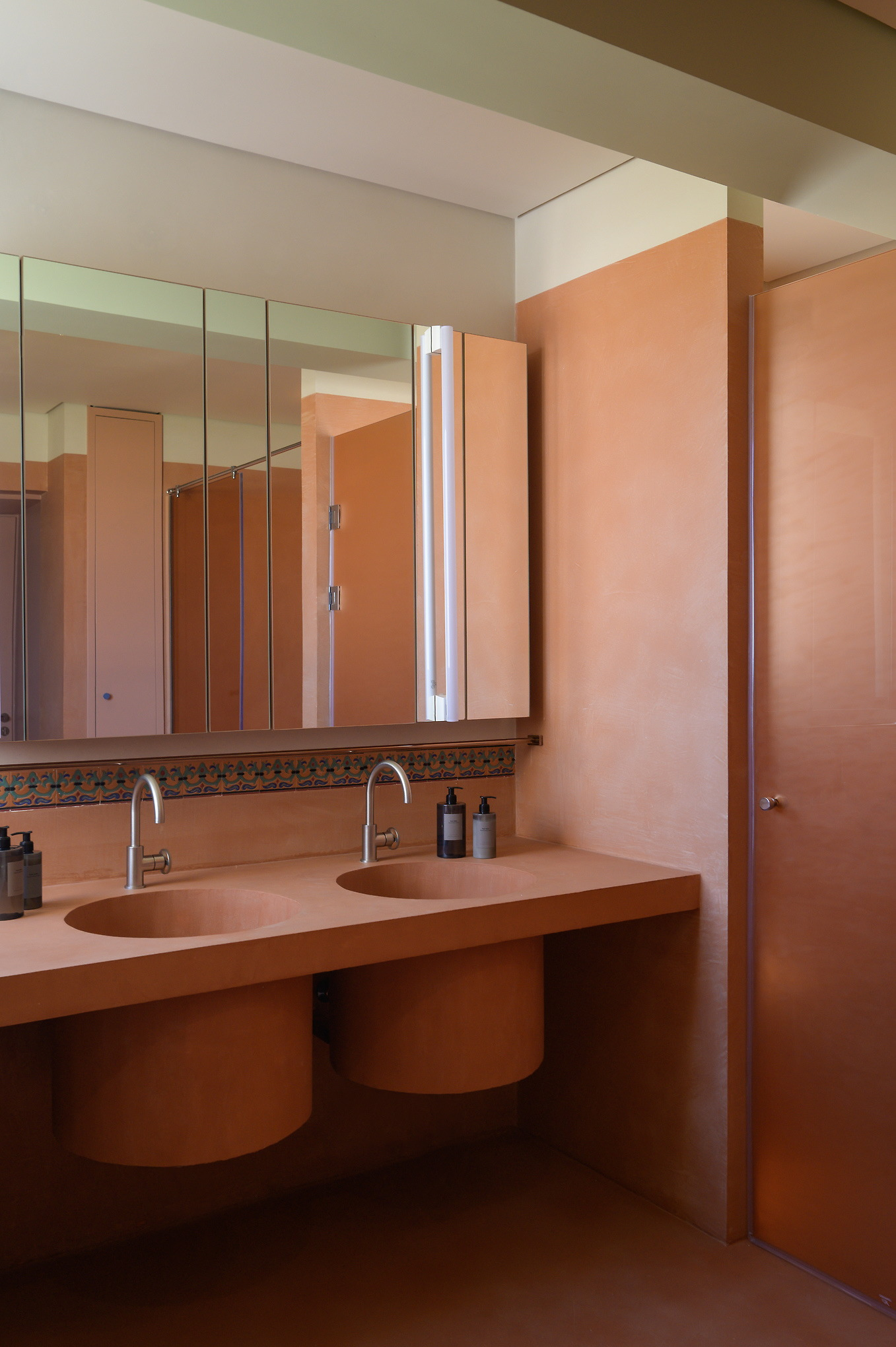 庄园白色别墅 R | TDF Plus-enlighten | 2024 | 埃及-16