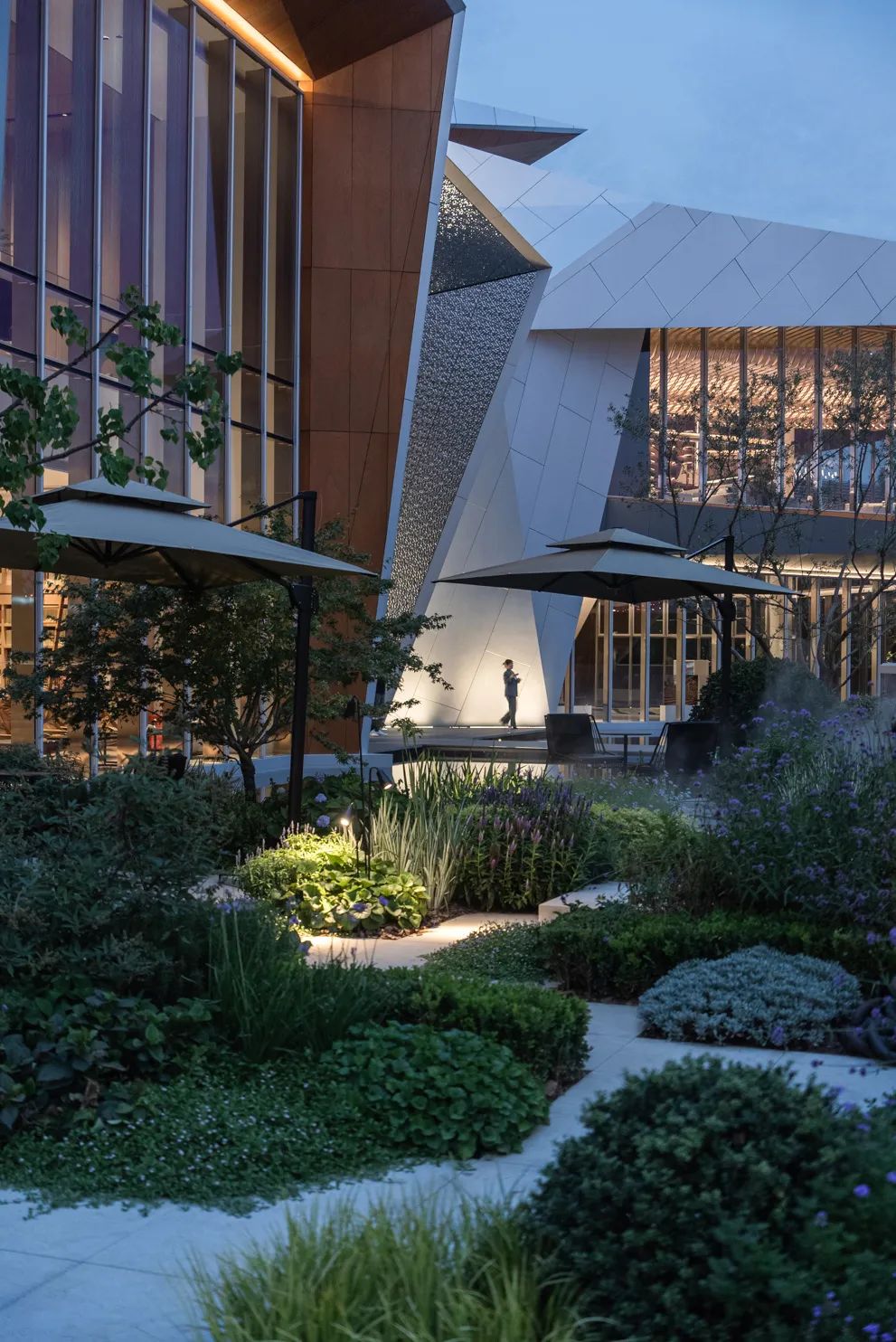 江滩浪潮公园 | 武汉长江天地-46