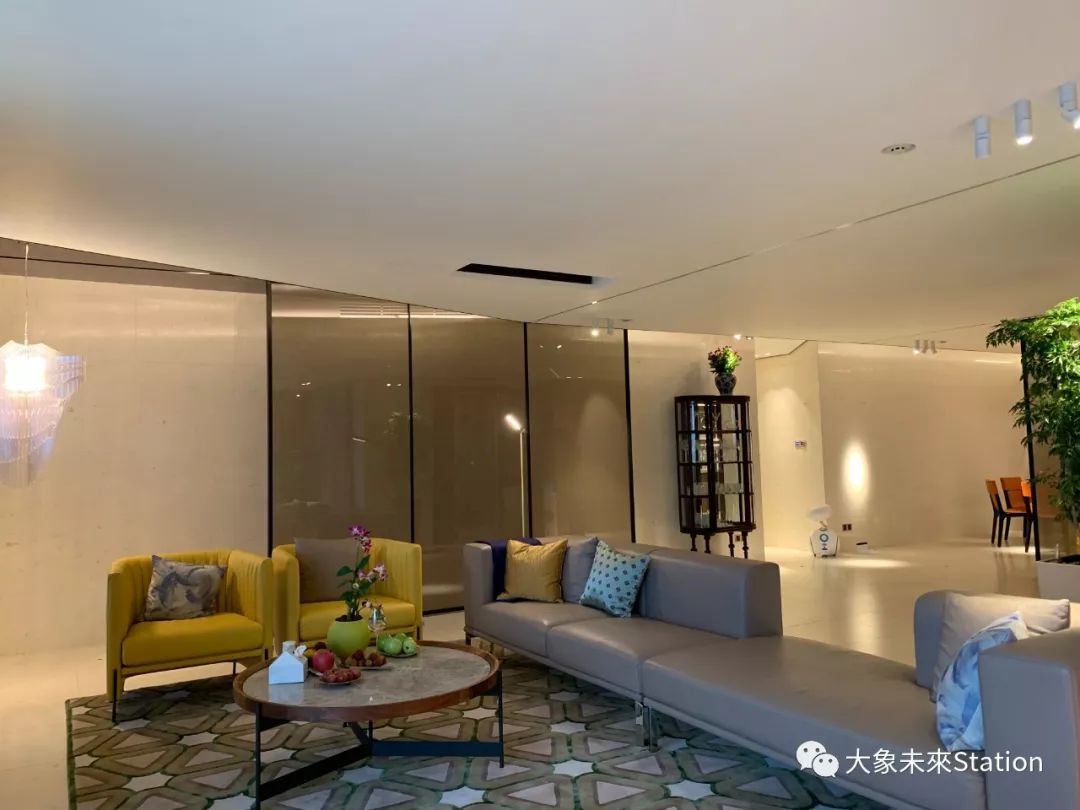 珠江畔的天誉半岛杨宅,融入 270 度江景的现代设计-69