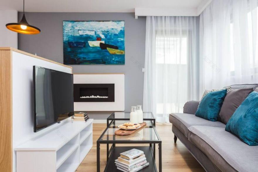 150平米带阁楼和车库的精美房屋-19