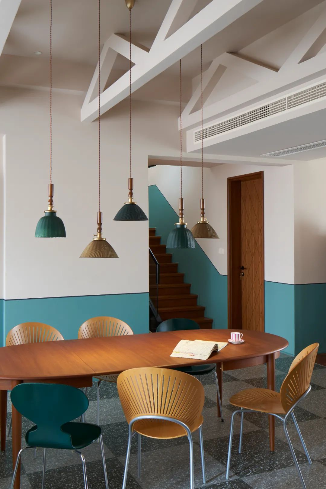 花湖汀 | 复古韵味融入生活细节,打造优雅时光空间-32