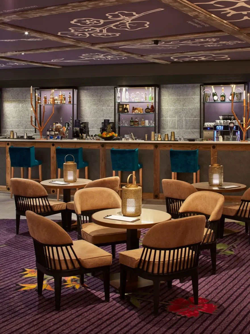 法国阿尔卑斯山脉的 Club Med 度假村,尽享自然美景与舒适体验-26