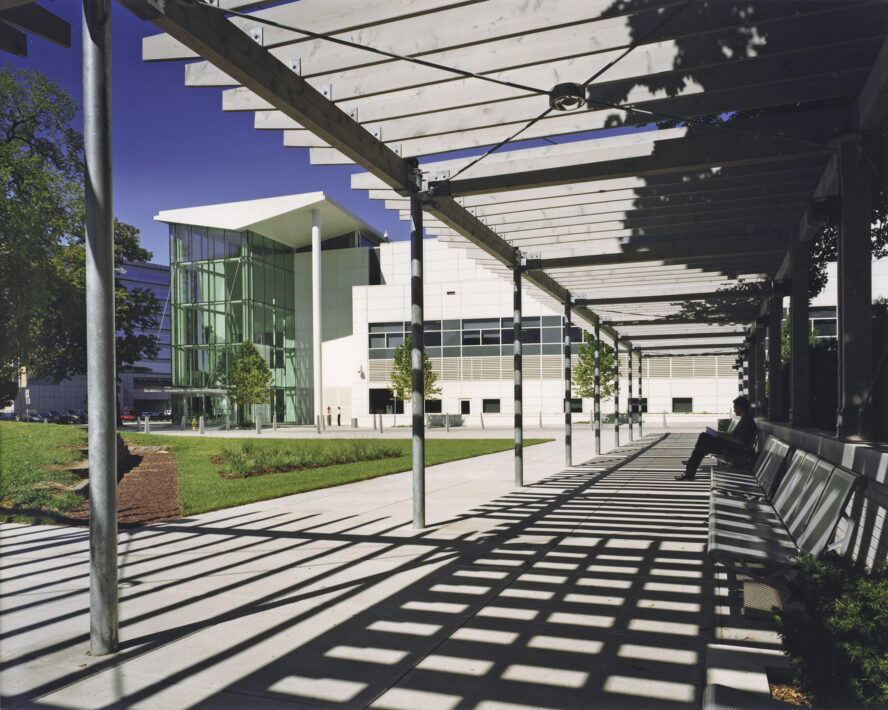 University of Connecticut: Stamford Branch Campus - Perkins Eastman-1