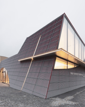 Sedlčany Community Centre / A8000