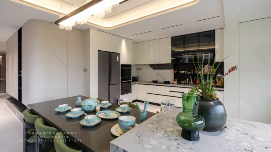 绵阳·绵州水郡6期——198m²现代大平层-23