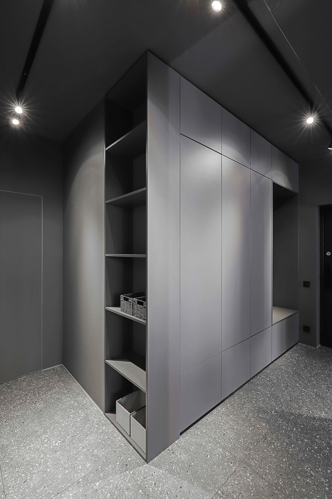 高级黑公寓设计丨乌克兰基辅-7