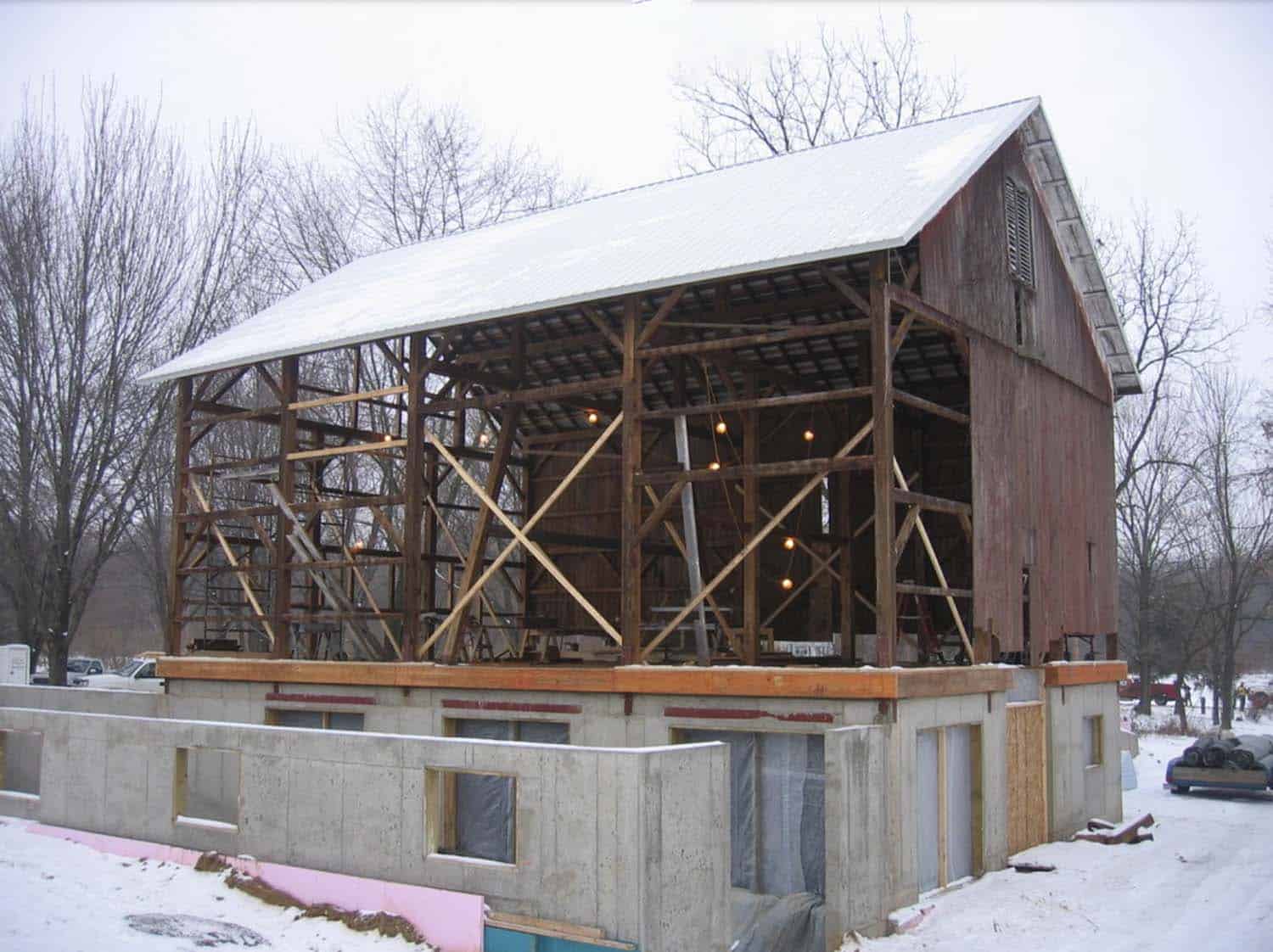 A 200-year-old Michigan barn gets an amazing makeover into a house-21