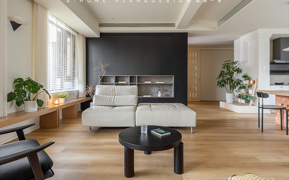 100㎡的独处自由,“我把三间卧室变成了客餐厅”-11