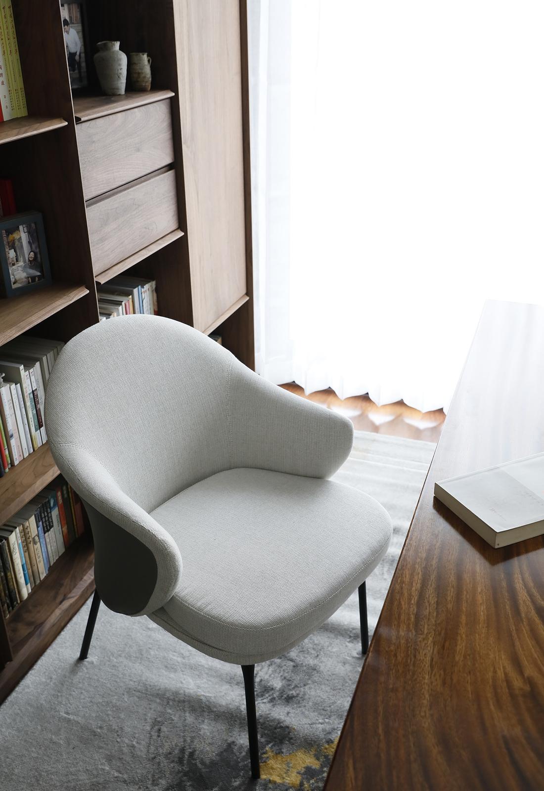 轻奢优雅的黑胡桃空间艺术-24