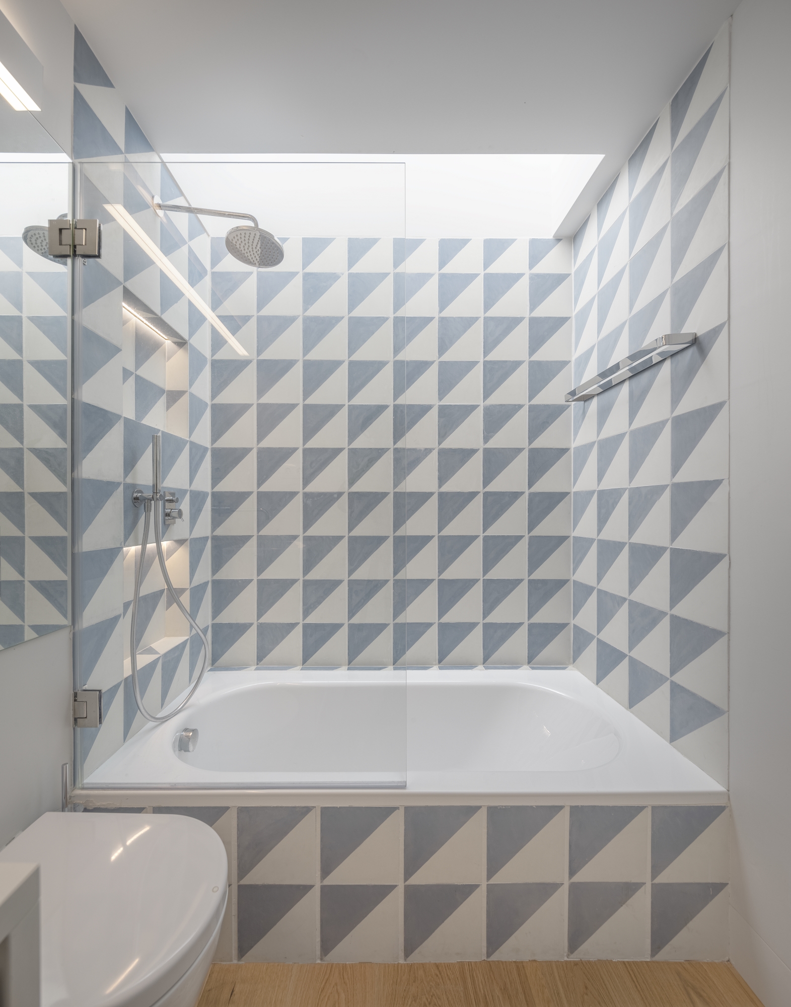 卡拉毛 BN 之家丨葡萄牙里斯本丨João Tiago Aguiar Arquitetos-29