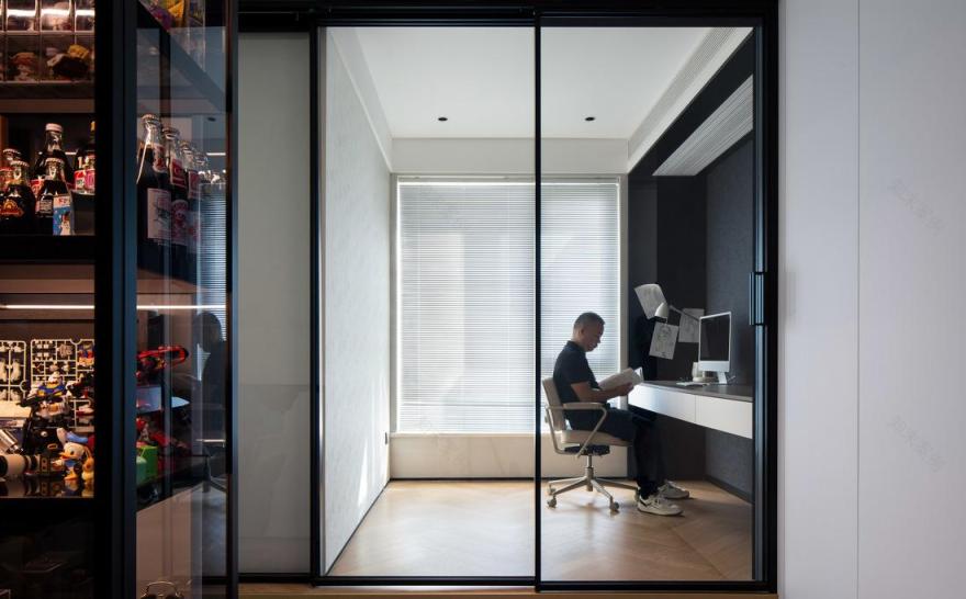 200㎡大平层现代简约风黑白艺术空间-41