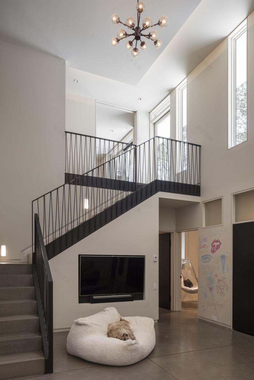 近远之居 | 穿越景观的现代住宅-38