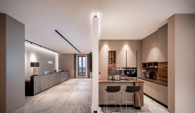 空间美学引领者LIVING设计中心-2