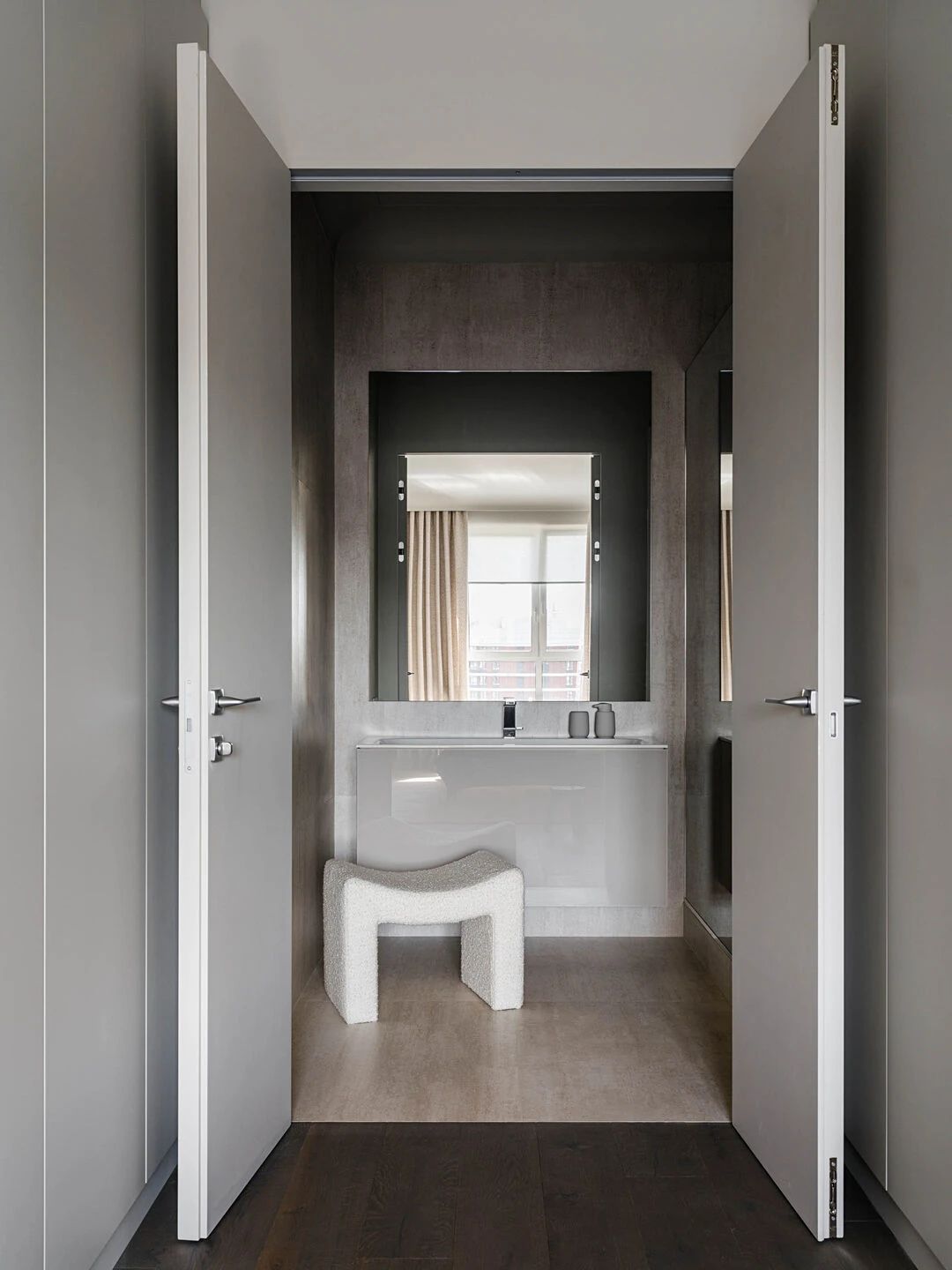 71㎡艺术宅丨Andrey Agamirov-32