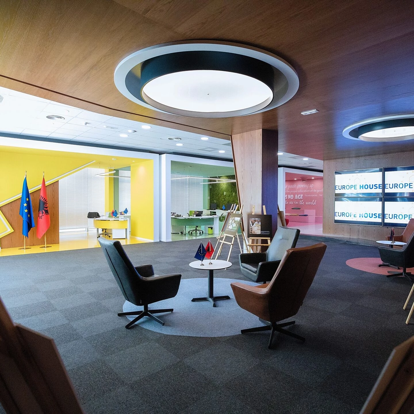 欧洲之家丨阿尔巴尼亚地拉那丨Ferizi+Ferizi Architects-5