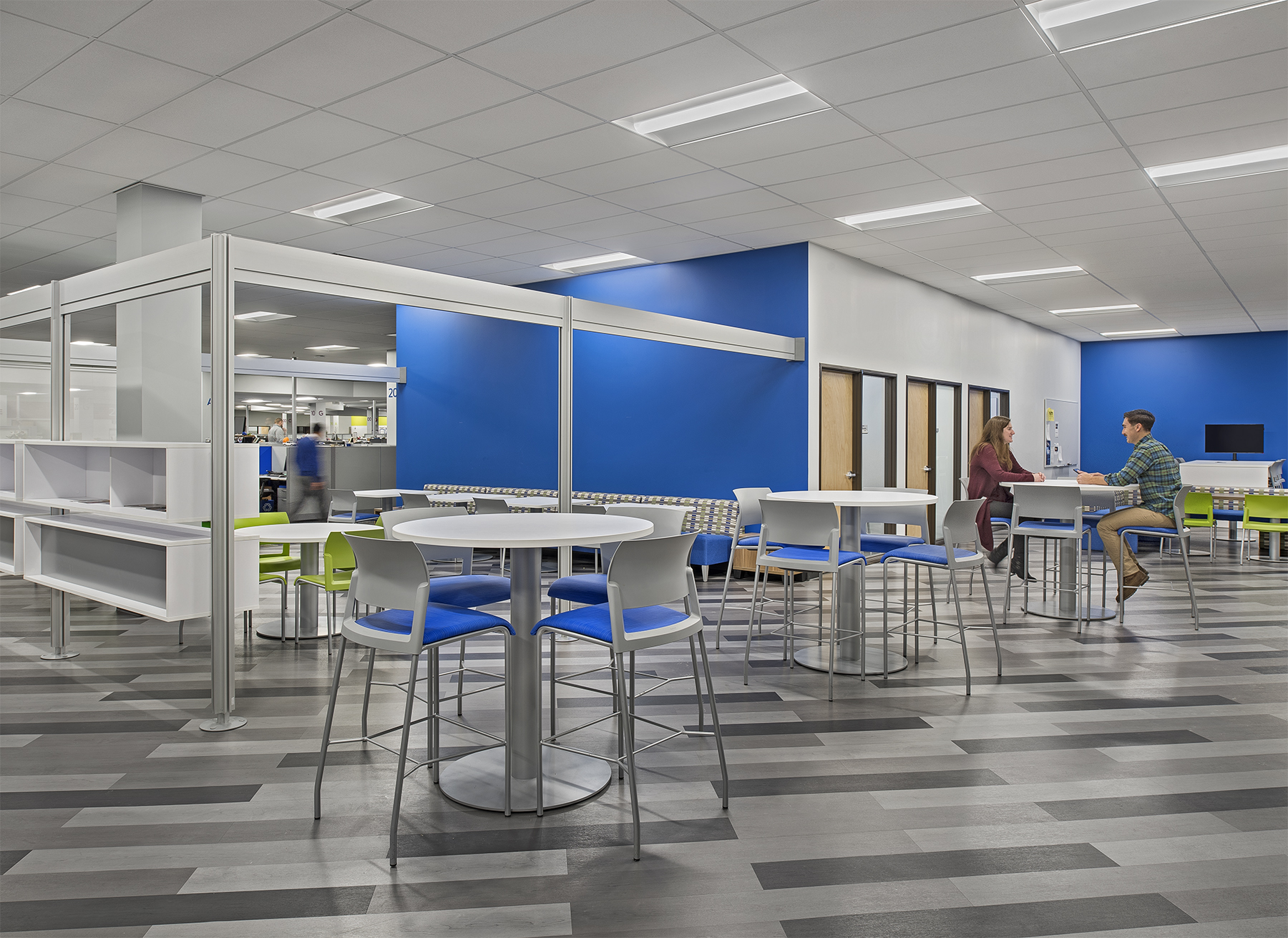 福特公司闲置购物中心改造项目丨美国迪尔伯恩丨Ghafari Associates-12