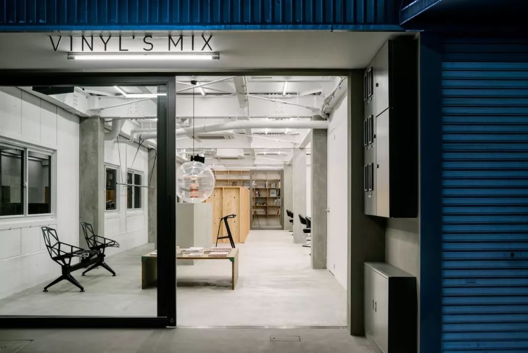 东京活力发廊 Vinyl's Mix,音乐与文化的完美融合-13