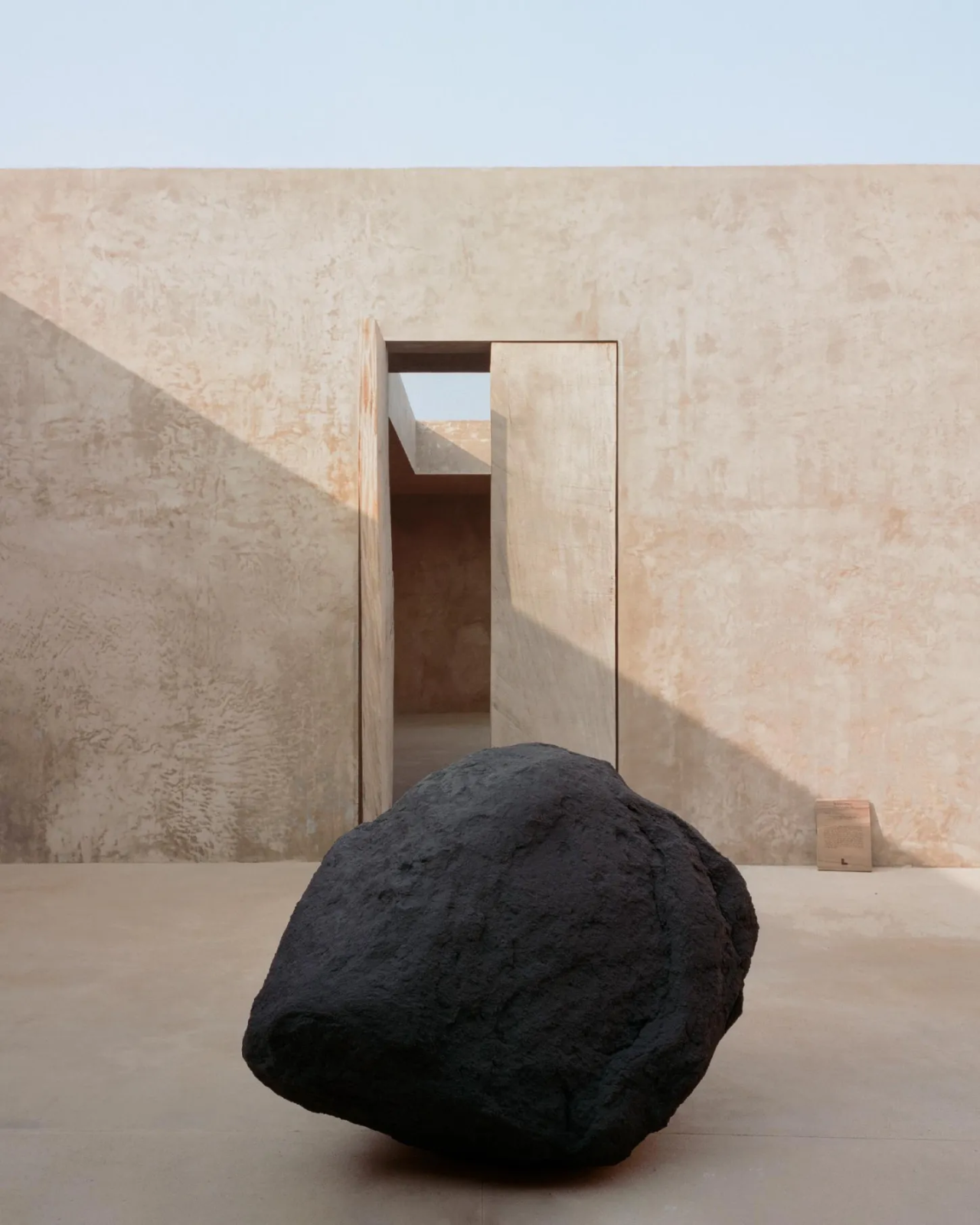 比利时乡村住宅改造项目丨比利时设计师Axel Vervoordt,日本建筑师三木达郎-14