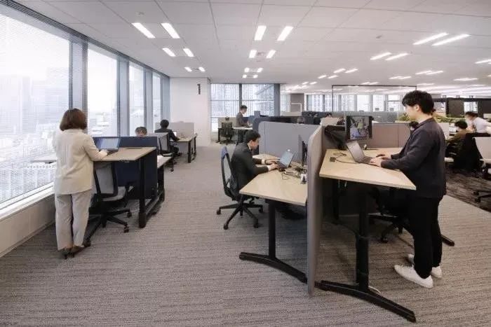 灵活多变、注重健康的办公空间设计-21