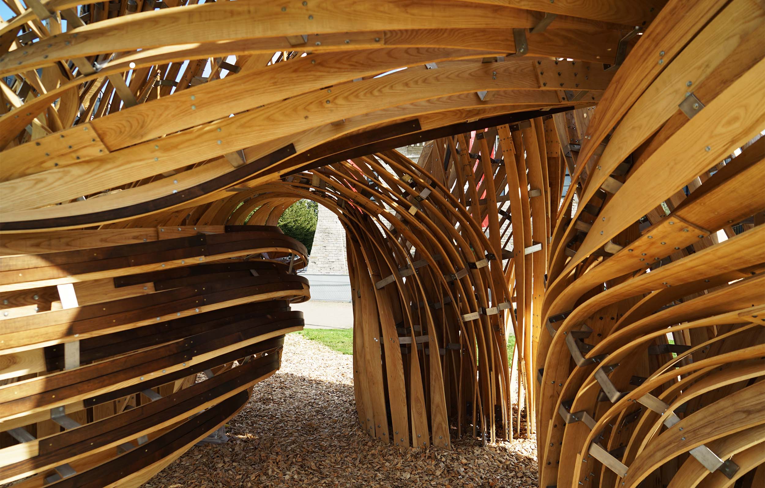 爱沙尼亚塔林双年展“蒸汽朋克”装置艺术-23