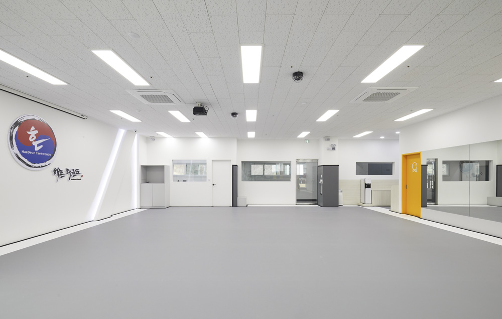 极简风 47 平跆拳道馆，设计亮点一语中的-5