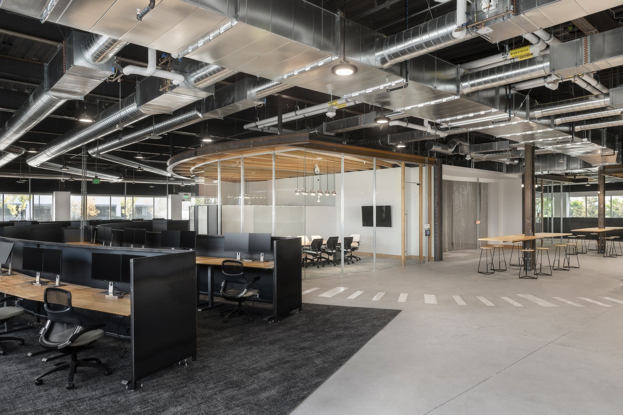 CDK GLOBAL 办公室设计丨美国丨modulus-43