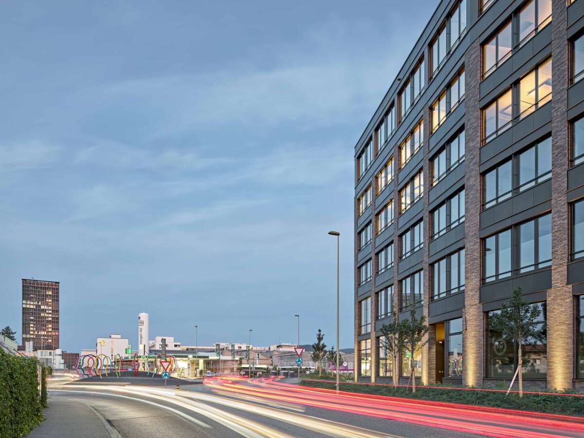 普拉特恩市经济之家-18