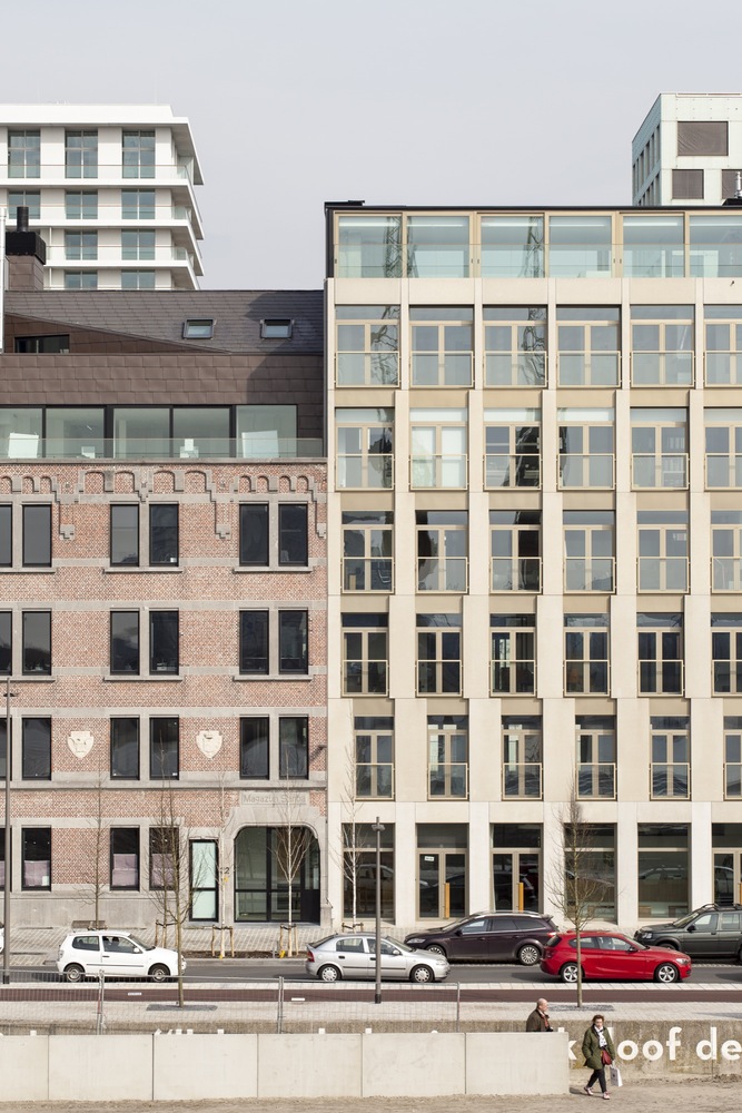 比利时安特卫普河畔双楼改造-27