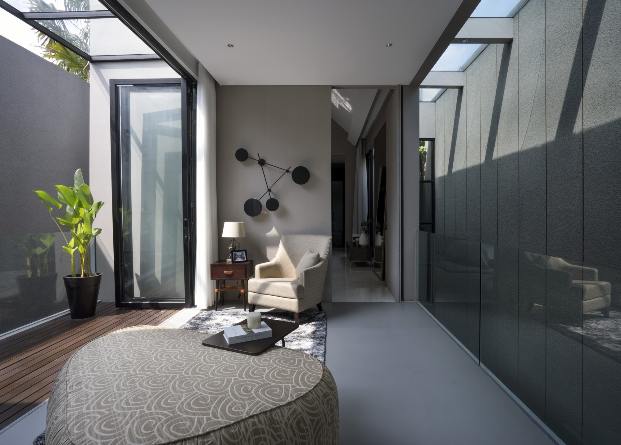 'HHH'别墅 | 简约外表下的豪华体验-25