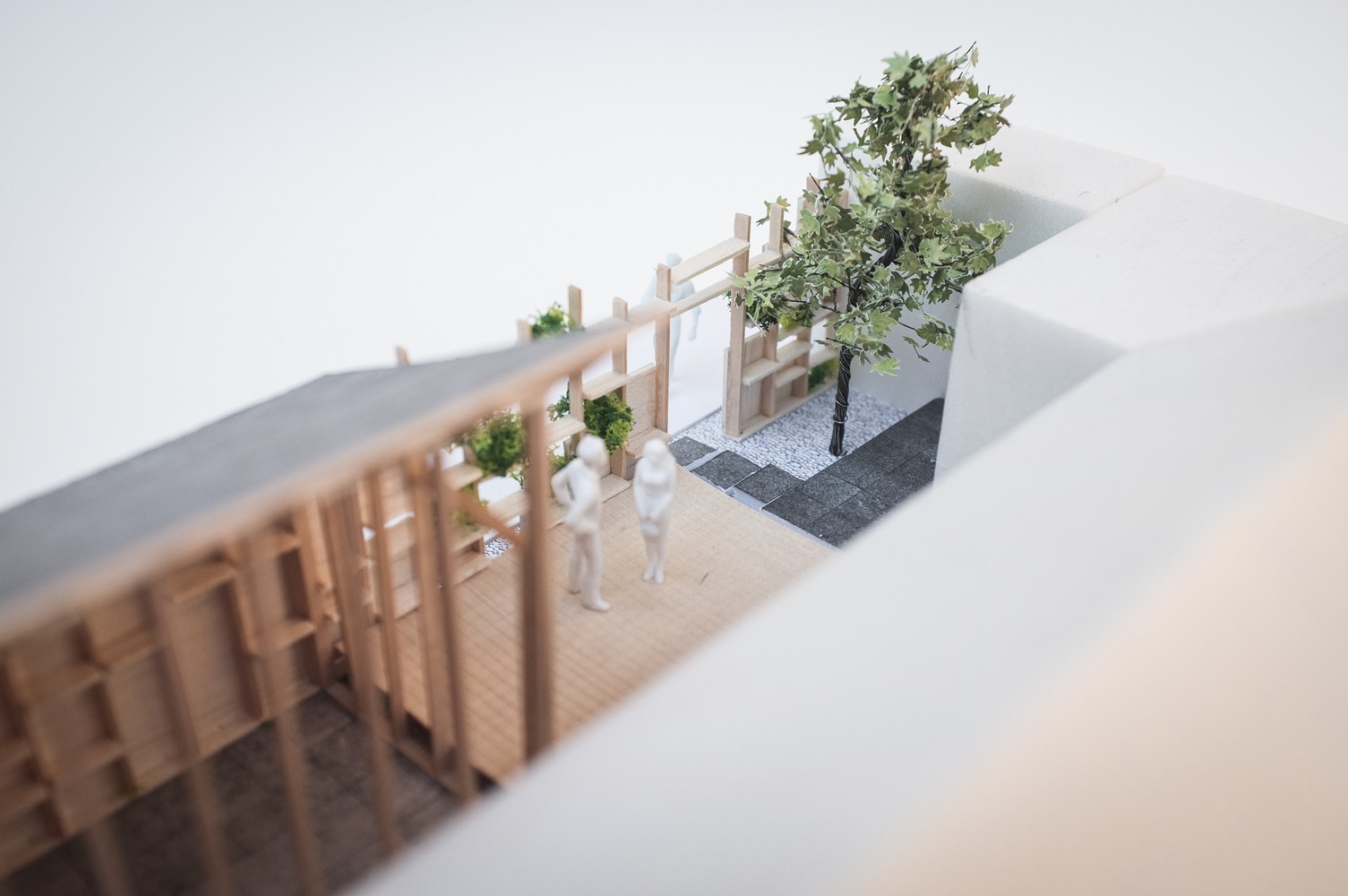 胡同画室——墙体像素化，木架结构打造连续统一视觉效果-20