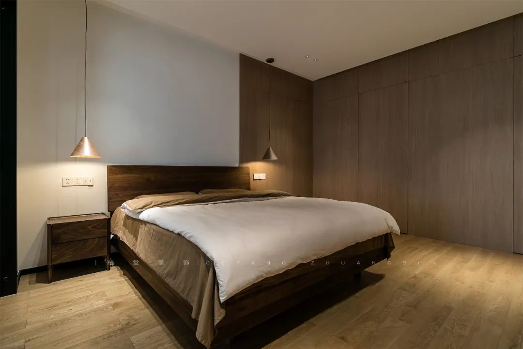 中央郡现代诗意居所丨毛阿敏-42