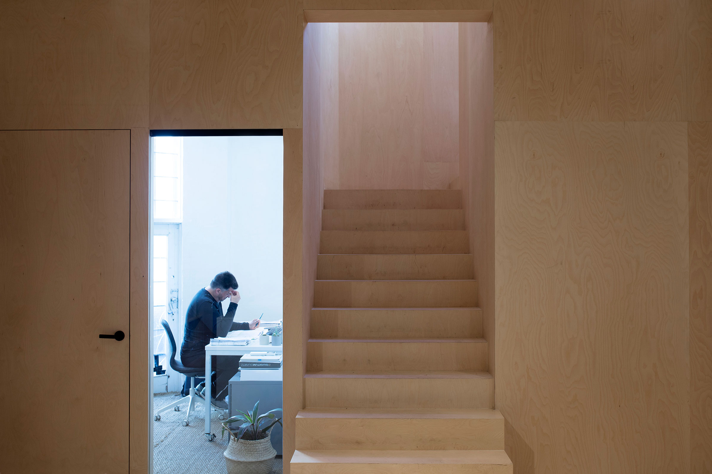 A Warehouse Conversion with an Edge — Design Anthology-1