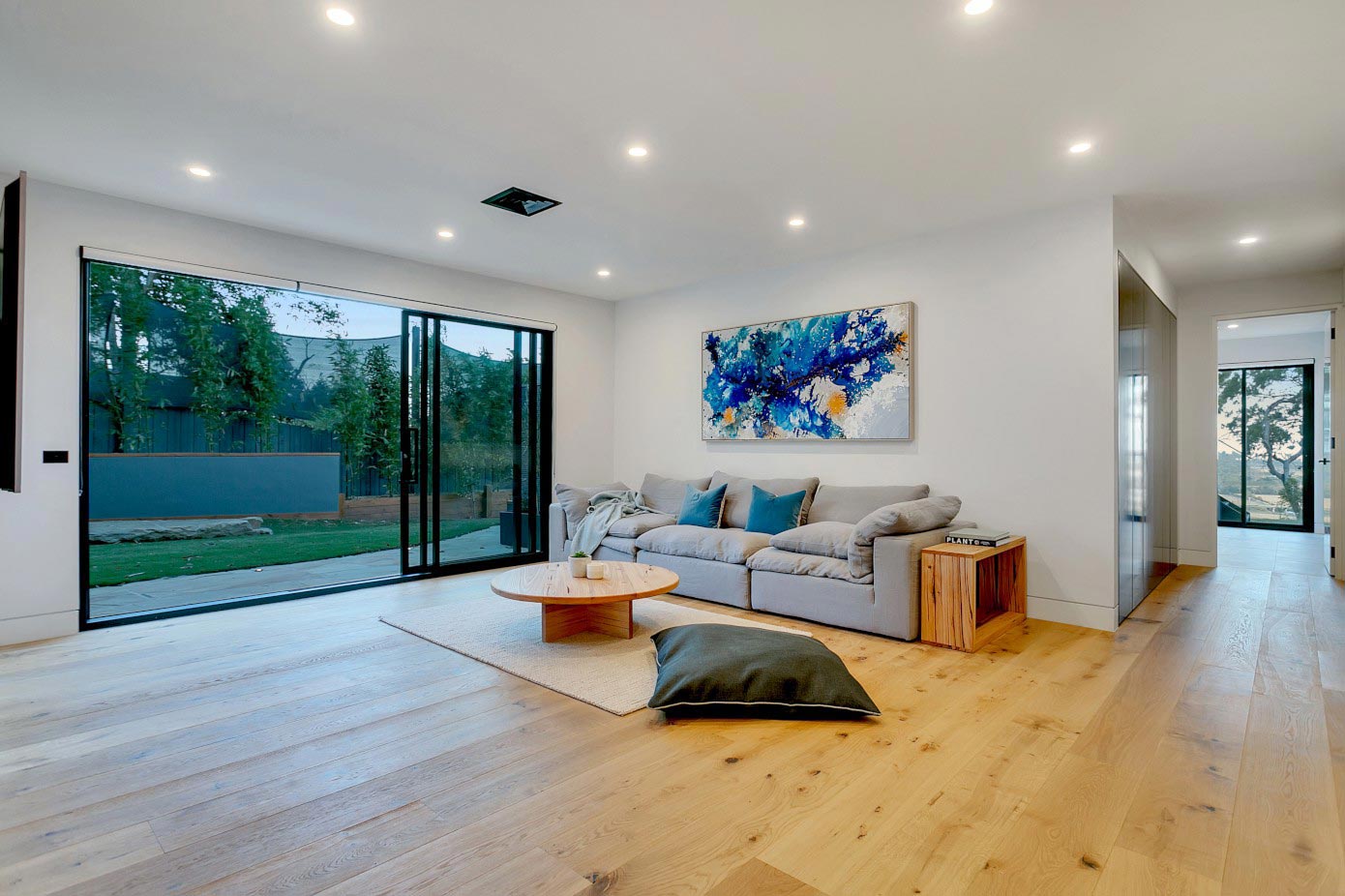 Luxury living set in a stunning natural setting, Merilyn House is a truly modern Australian home   CAANdesign  Architecture and home design blog-4