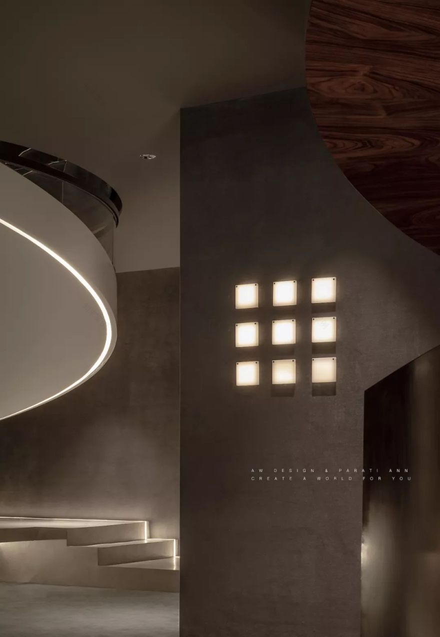 回旋楼梯展示空间 | 商业与自然的共生-35