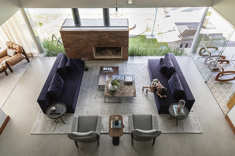 带高尔夫球场景观的住宅室内设计丨巴西圣保罗丨卡罗琳娜·加瓦(Carolina Gava)-12