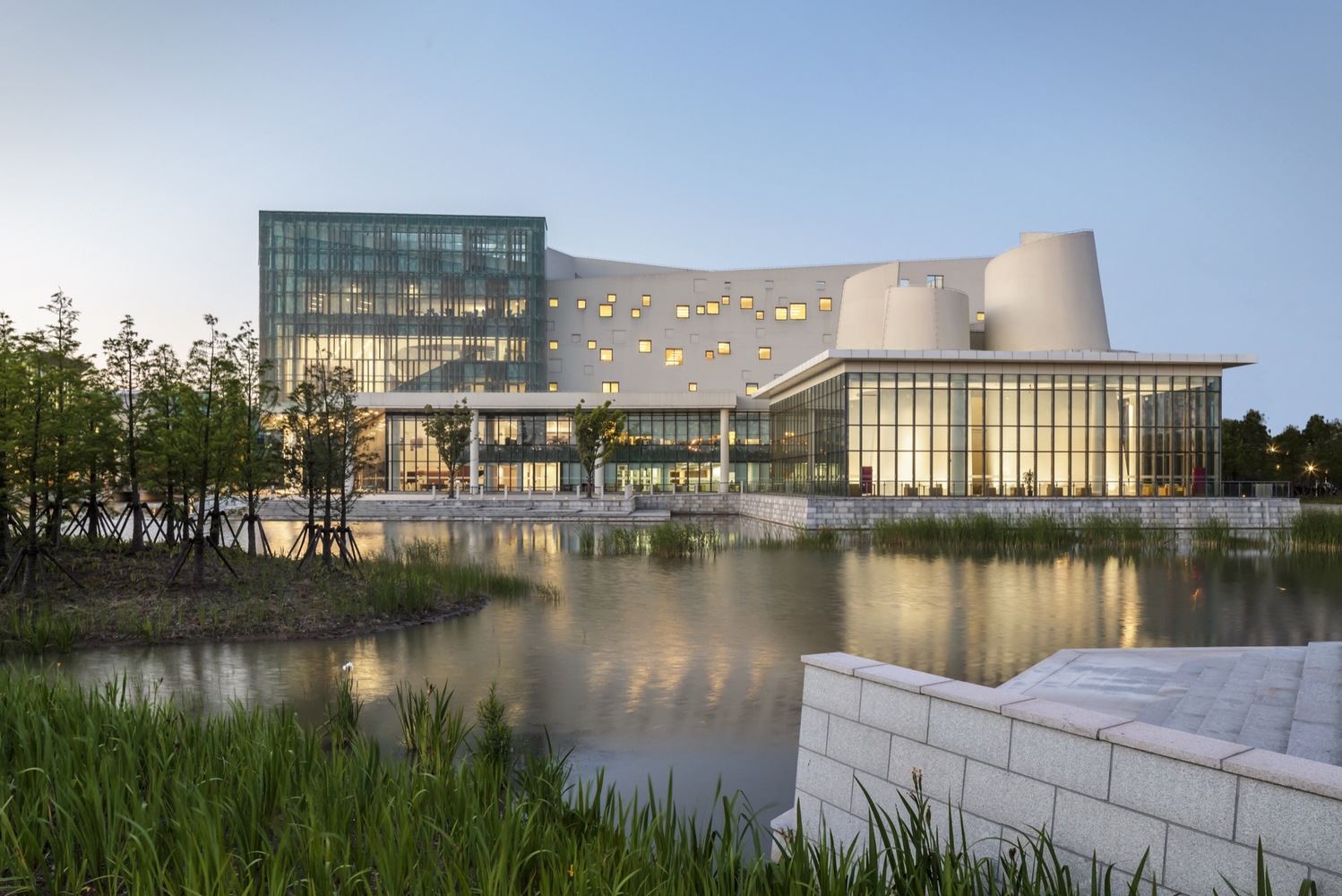 ShanghaiTech University  Moore Ruble Yudell-52