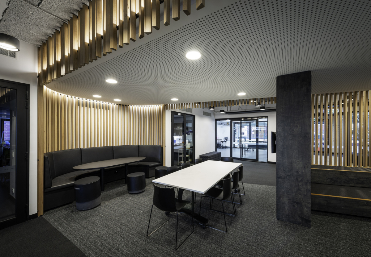 墨尔本 De La Salle 学院科技中心改造，激发学生 STEM 技能-18