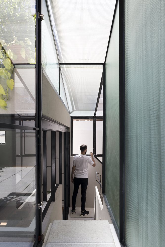 中庭公寓的透明改造-37