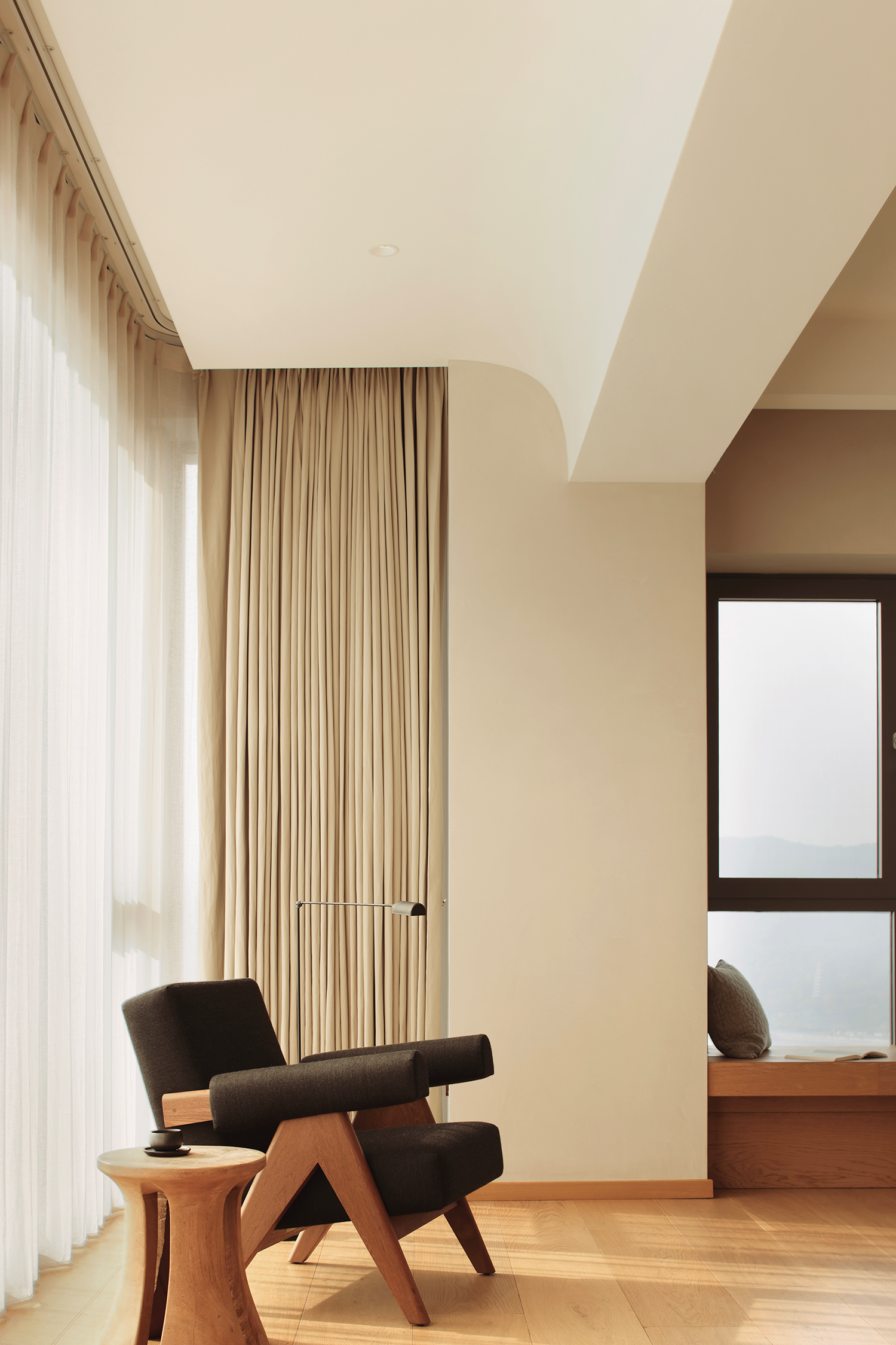 杨钧新作｜杭州 400㎡ 平层，山水寄清音-59