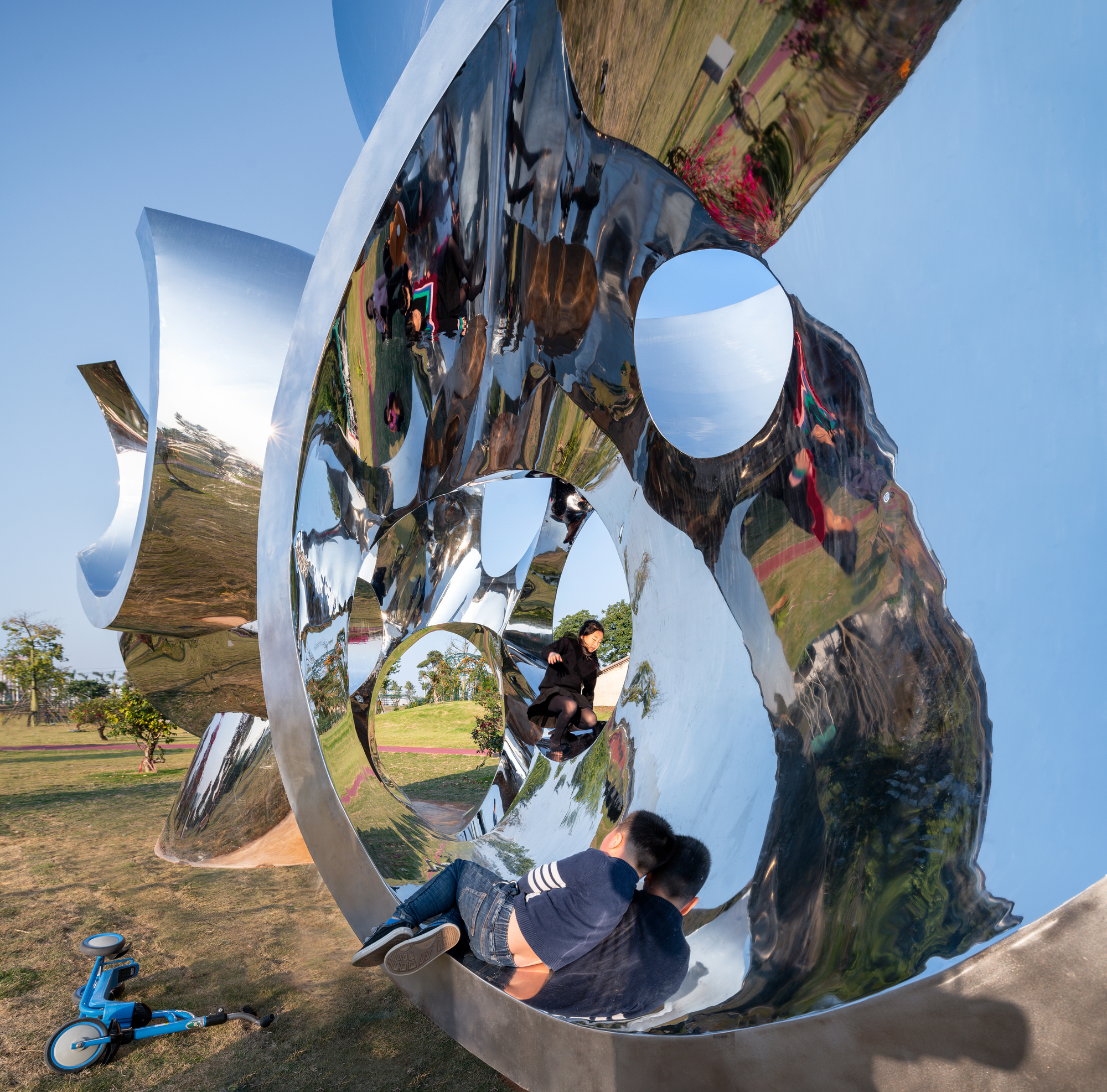 Six Sections  / Studio Link-Arc-17