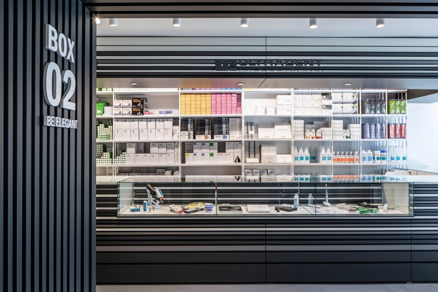 恰帕牙科展厅和商店-11