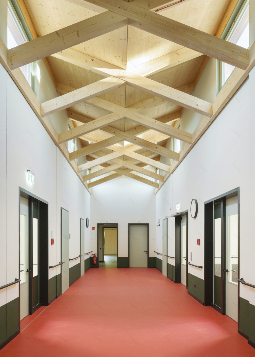 公园内的房子丨德国柏林-22