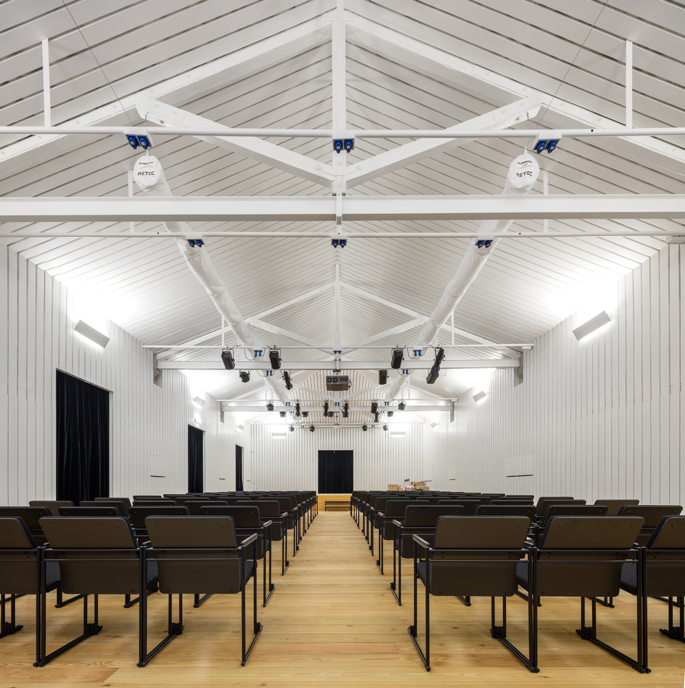 Galeotas House 多功能文化空间设计-36