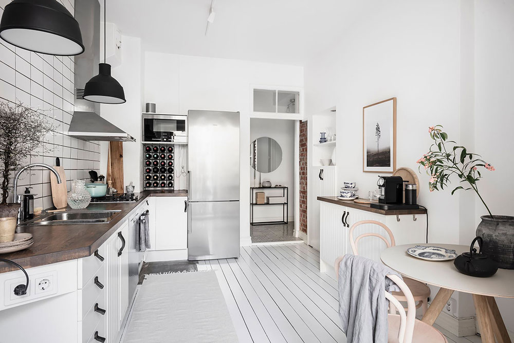 北欧风格清新公寓,色彩碰撞的宁静空间-26