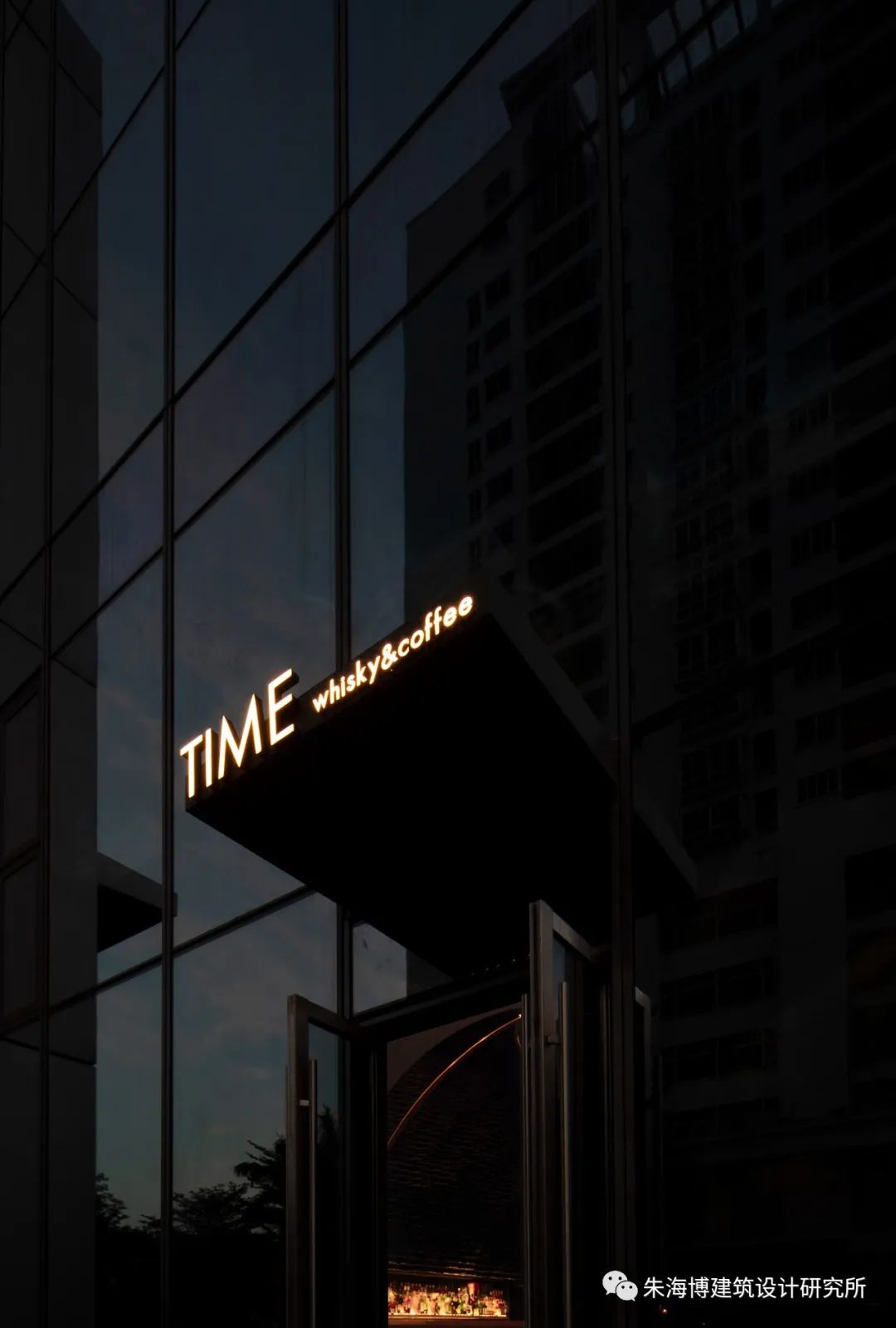 TIME 酒吧(WHISKY&COFFEE)海口店丨中国海口丨朱海博建筑设计事务所-8