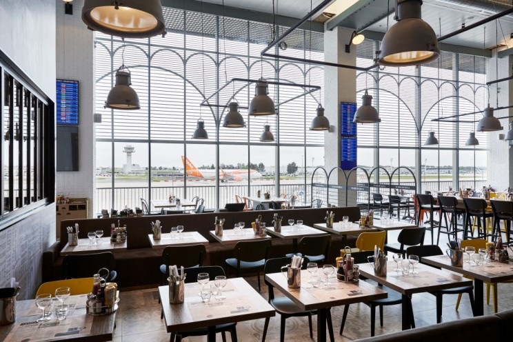 巴黎 CUP 餐厅 | 工业风餐饮空间新诠释-8